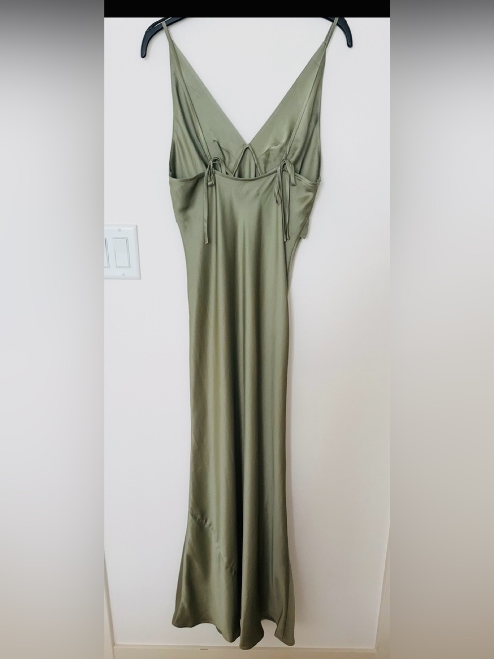 Reformation Madrigal Satin Dress - Picture 4 of 5